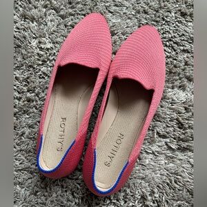 VGUC Sz 8 Rothy’s Almond Loafer in Ruby Grapefruit Twill